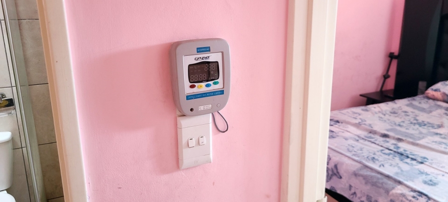 2 Bedroom Property for Sale in Stratford Green Western Cape